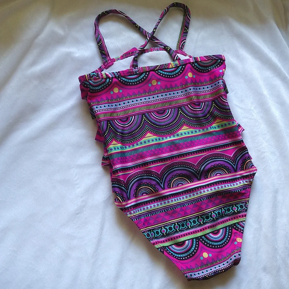 3T: MULTICOLOR SWIM SUIT. Cat & Jack